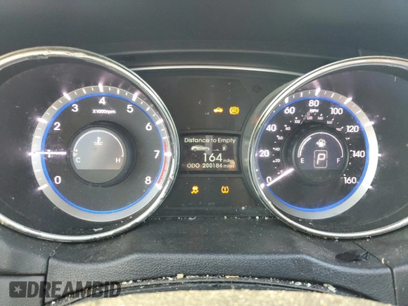 2011 Hyundai Sonata Limited with VIN 5NPEC4AC2BH007549, listed as a Copart auction lot 50318155 with 200,184 mi miles and Salvage Title. Bid and sale history available at DreamBid. Image 9.