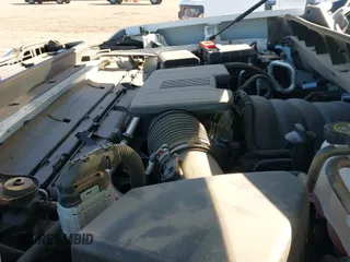 2025 GMC Sierra 1500 SLT with VIN 3GTPHDED4SG247059, listed as a IAAI auction lot 43508043 with 22,485 mi miles and . Bid and sale history available at DreamBid. Image 19.