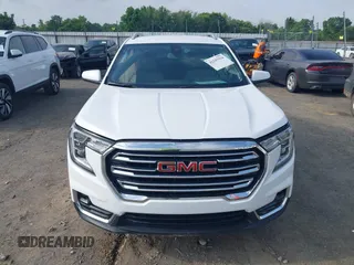 2024 GMC Terrain SLT with VIN 3GKALVEG4RL389065, listed as a IAAI auction lot 42247554 with 9,732 mi miles and . Bid and sale history available at DreamBid. Image 11.