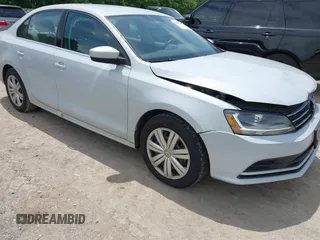 2017 Volkswagen Jetta S с VIN 3VW2B7AJ5HM260791, выставлен на аукционе IAAI как лот 42264693 с пробегом 71 567 миль миль и . История ставок и продаж доступна на DreamBid. Изображение 1.