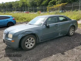 2006 Chrysler 300 with VIN 2C3LA43R26H247041, listed as a Copart auction lot 70334634 with 73,043 mi miles and Salvage Title. Bid and sale history available at carsss.com. Image 1.