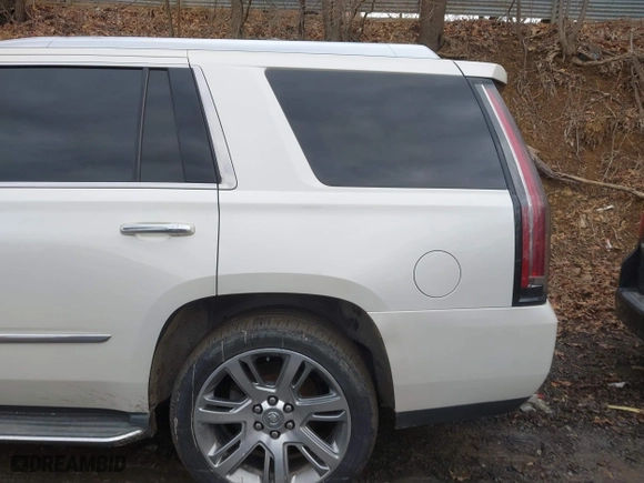 2015 Cadillac Escalade Premium with VIN 1GYS4CKJXFR293277, listed as a IAAI auction lot 41657816 with 93,140 mi miles. Bid and sale history available at carsss.com. Image 12.
