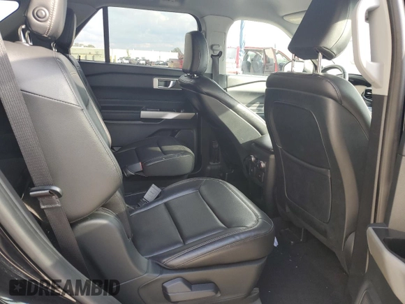 2020 Ford Explorer XLT with VIN 1FMSK8DH5LGC44851, listed as a Copart auction lot 47213915 with 34,007 mi miles and Salvage Title. Bid and sale history available at carsss.com. Image 11.