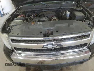 2008 Chevrolet Silverado 1500 LTZ with VIN 2GCEK19JX81149209, listed as a Copart auction lot 55119135 with 141,633 mi miles and Clean Title. Bid and sale history available at DreamBid. Image 11.