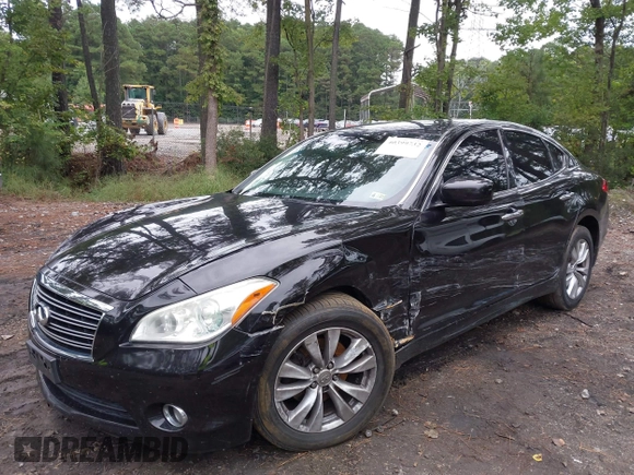 2011 Infiniti M37 with VIN JN1BY1AR5BM374686, listed as a IAAI auction lot 40399732 with 208,337 mi miles. Bid and sale history available at carsss.com. Image 6.