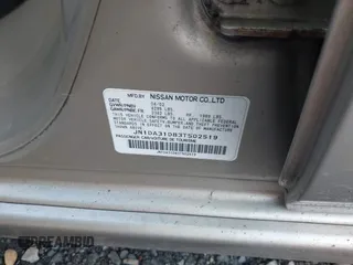 2003 Nissan Maxima SE z VIN JN1DA31D83T502519, wystawiony jako IAAI lot #41104746 z przebiegiem Nie podano mil oraz . Historia ofert i sprzedaży dostępna na DreamBid. Obrazek 9.