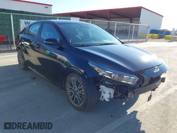 2024 Kia Forte GT-Line with VIN 3KPF54AD0RE825500, listed as a IAAI auction lot 41677601 with 3,532 mi miles. Bid and sale history available at carsss.com. Image 1.