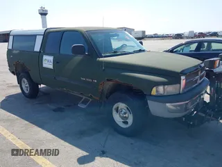 2001 Dodge 1500 with VIN 1B7HF13Z41J601229, listed as a IAAI auction lot 42098873 with 178,970 mi miles. Bid and sale history available at carsss.com. Image 1.