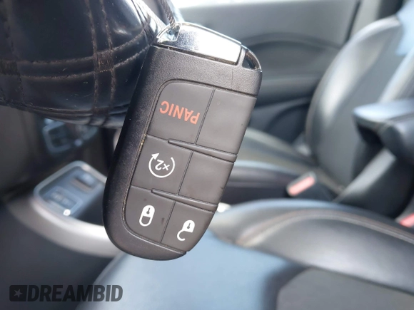 2020 Jeep Compass Latitude с VIN 3C4NJCBB8LT224711, выставлен на аукционе IAAI как лот 42201734 с пробегом 99 032 миль миль и . История ставок и продаж доступна на DreamBid. Изображение 11.