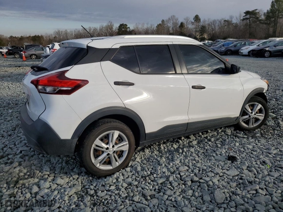 2019 Nissan Kicks S with VIN 3N1CP5CU5KL545608, listed as a Copart auction lot 42564475 with 86,447 mi miles and Salvage Title. Bid and sale history available at carsss.com. Image 3.