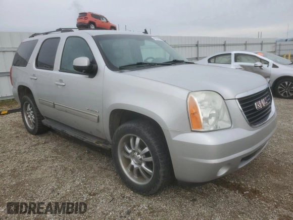 2011 GMC Yukon SLT with VIN 1GKS2CE01BR347367, listed as a Copart auction lot 49254985 with 221,780 mi miles and Clean Title. Bid and sale history available at carsss.com. Image 4.
