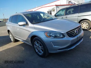 2015 Volvo XC60 T5 z VIN YV4612RK9F2633050, wystawiony jako IAAI lot #41894031 z przebiegiem 178 833 mil mil oraz . Historia ofert i sprzedaży dostępna na DreamBid. Obrazek 1.