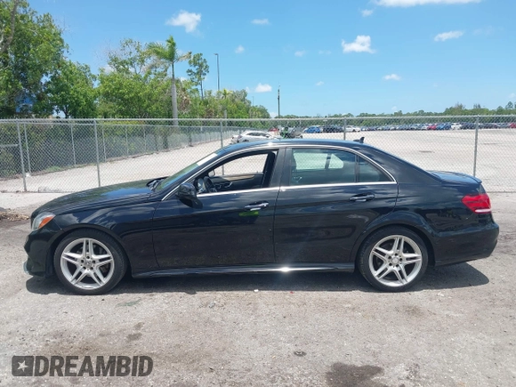2014 Mercedes-Benz E 350 Sport with VIN WDDHF5KB8EA905977, listed as a IAAI auction lot 42529185 with 133,071 mi miles and . Bid and sale history available at DreamBid. Image 15.