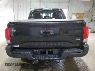 2019 Toyota Tacoma SR z VIN 5TFCZ5AN3KX196150, wystawiony jako Copart lot #51479445 z przebiegiem 171 560 mil mil oraz Szkoda całkowita • Salvage title. Historia ofert i sprzedaży dostępna na DreamBid. Obrazek 6.