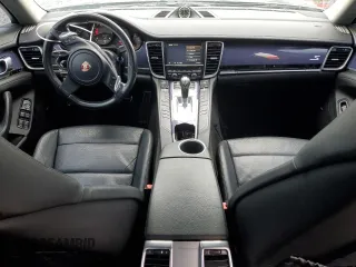 2011 Porsche Panamera z VIN WP0AA2A7XBL012084, wystawiony jako Copart lot #58038975 z przebiegiem 65 399 mil mil oraz Szkoda całkowita • Salvage title. Historia ofert i sprzedaży dostępna na DreamBid. Obrazek 8.