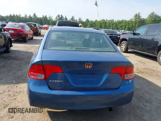 2008 Honda Civic LX z VIN 1HGFA16588L045778, wystawiony jako IAAI lot #42422102 z przebiegiem 232 473 mil mil oraz . Historia ofert i sprzedaży dostępna na DreamBid. Obrazek 12.