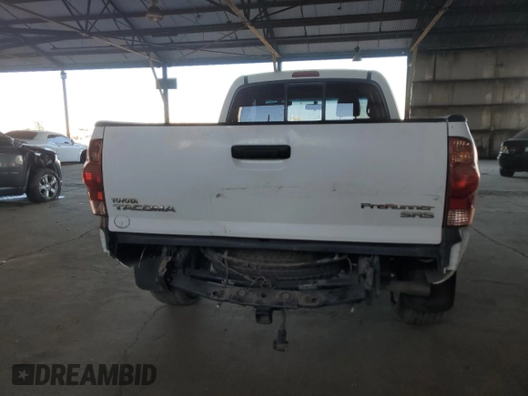 2006 Toyota Tacoma PreRunner with VIN 5TETX62N16Z184619, listed as a Copart auction lot 86905454 with 251,133 mi miles and Salvage title. Bid and sale history available at DreamBid. Image 6.