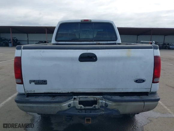 2003 Ford Super Duty F-250 XL with VIN 1FTNW21F43EA49194, listed as a IAAI auction lot 41731570 with 1 mi miles. Bid and sale history available at carsss.com. Image 16.