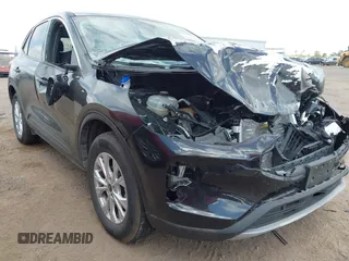 2024 Ford Escape Active with VIN 1FMCU9GN0RUA74480, listed as a IAAI auction lot 42218362 with 20,905 mi miles and . Bid and sale history available at DreamBid. Image 1.