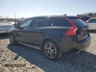 2016 Volvo V60 Cross Country T5 with VIN YV4612HK1G1003449, listed as a Copart auction lot 49159445 with 126,673 mi miles and Clean Title. Bid and sale history available at carsss.com. Image 2.