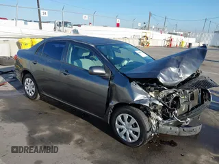 2010 Toyota Corolla z VIN 2T1BU4EE9AC437401, wystawiony jako IAAI lot #41869126 z przebiegiem 95 514 mil mil oraz . Historia ofert i sprzedaży dostępna na DreamBid. Obrazek 1.