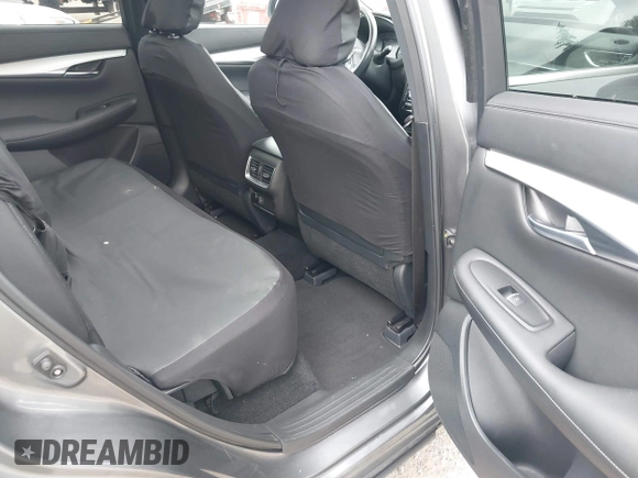 2020 Infiniti QX50 Luxe z VIN 3PCAJ5M1XLF117060, wystawiony jako IAAI lot #42500252 z przebiegiem 63 533 mil mil oraz . Historia ofert i sprzedaży dostępna na DreamBid. Obrazek 8.