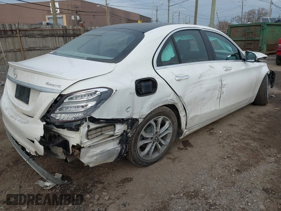 2017 Mercedes-Benz C 300 with VIN 55SWF4KB0HU224329, listed as a IAAI auction lot 41037132 with 62,759 mi miles and . Bid and sale history available at carsss.com. Image 4.