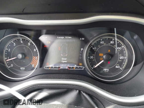 2014 Jeep Cherokee Trailhawk с VIN 1C4PJMBS4EW281449, выставлен на аукционе IAAI как лот 42477320 с пробегом 128 107 миль миль и . История ставок и продаж доступна на DreamBid. Изображение 7.