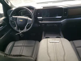 2024 Chevrolet Silverado 3500HD High Country with VIN 2GC4YVEY2R1127386, listed as a Copart auction lot 79103684 with 19,715 mi miles and Salvage Title. Bid and sale history available at carsss.com. Image 8.