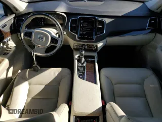 2017 Volvo XC90 Momentum с VIN YV4A22PKXH1155305, выставлен на аукционе Copart как лот 86155354 с пробегом 82 265 миль миль и Списание • Salvage title. История ставок и продаж доступна на DreamBid. Изображение 8.