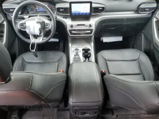 2024 Ford Explorer XLT with VIN 1FMSK8DH2RGA86199, listed as a Copart auction lot 56005575 with 18,083 mi miles and Salvage title. Bid and sale history available at DreamBid. Image 8.