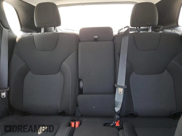 2021 Jeep Cherokee Latitude with VIN 1C4PJMCB5MD193647, listed as a Copart auction lot 58806815 with 10,690 mi miles and Salvage title. Bid and sale history available at DreamBid. Image 10.