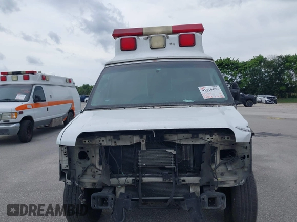 2009 Ford E-Series Commercial с VIN 1FDSS34PX9DA32550, выставлен на аукционе IAAI как лот 41710405 с пробегом 391 668 миль миль и . История ставок и продаж доступна на DreamBid. Изображение 6.