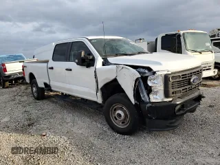 2024 Ford F-350 with VIN 1FT8W3BA0REC09540, listed as a Copart auction lot 85826054 with 6,650 mi miles and Salvage title. Bid and sale history available at DreamBid. Image 1.