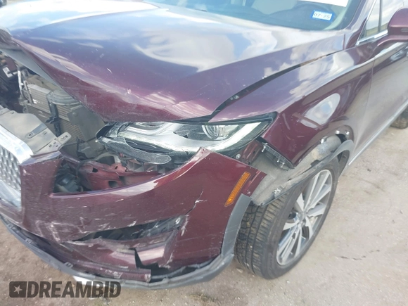 2019 Lincoln MKC Reserve with VIN 5LMTJ3DH3KUL00342, listed as a IAAI auction lot 41498827 with 79,331 mi miles. Bid and sale history available at carsss.com. Image 6.