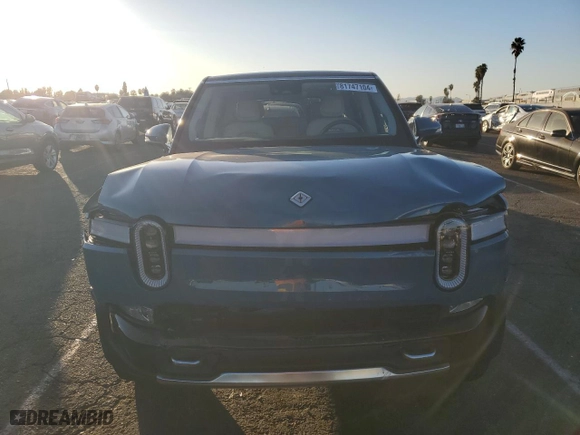 2023 Rivian R1S Adventure with VIN 7PDSGBBA7PN024128, listed as a Copart auction lot 81747104 with 8,444 mi miles and Salvage Title. Bid and sale history available at carsss.com. Image 5.