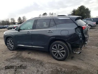 2019 GMC Terrain Denali with VIN 3GKALXEX1KL390529, listed as a Copart auction lot 45210115 with 124,497 mi miles and Salvage Title. Bid and sale history available at carsss.com. Image 2.
