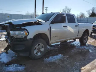 2019 Ram 2500 Tradesman with VIN 3C6UR5CL8KG518423, listed as a Copart auction lot 74424054 with 200,927 mi miles and Salvage Title. Bid and sale history available at carsss.com. Image 1.