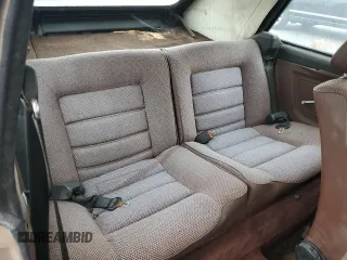 1984 Volkswagen Rabbit z VIN WVWCA0152EK015292, wystawiony jako Copart lot #55503315 z przebiegiem 216 970 mil mil oraz Tytuł czysty. Historia ofert i sprzedaży dostępna na DreamBid. Obrazek 10.