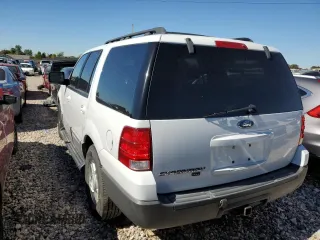 2005 Ford Expedition Special Service with VIN 1FMPU16555LA59297, listed as a Copart auction lot 72977574 with 167,099 mi miles and Clean Title. Bid and sale history available at carsss.com. Image 2.