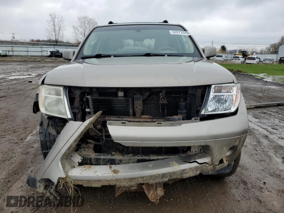 2007 Nissan Pathfinder SE z VIN 5N1AR18W87C602285, wystawiony jako Copart lot #52873945 z przebiegiem 154 348 mil mil oraz Szkoda całkowita • Salvage title. Historia ofert i sprzedaży dostępna na DreamBid. Obrazek 5.