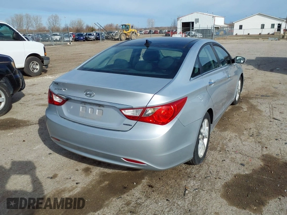 2012 Hyundai Sonata 2.4L Limited PZEV with VIN 5NPEC4AC2CH364571, listed as a IAAI auction lot 41813774 with 146,977 mi miles. Bid and sale history available at carsss.com. Image 4.