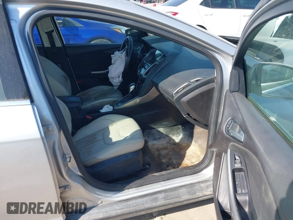 2017 Ford Focus Titanium with VIN 1FADP3J25HL268315, listed as a IAAI auction lot 41606289 with Not provided miles and . Bid and sale history available at DreamBid. Image 5.