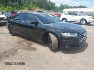 2019 Audi A8 z VIN WAU8DAF80KN005065, wystawiony jako IAAI lot #42457526 z przebiegiem 57 541 mil mil oraz . Historia ofert i sprzedaży dostępna na DreamBid. Obrazek 1.