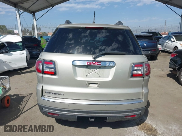 2014 GMC Acadia SLE with VIN 1GKKRNED5EJ290801, listed as a IAAI auction lot 41697380 with Not Provided miles and . Bid and sale history available at carsss.com. Image 16.
