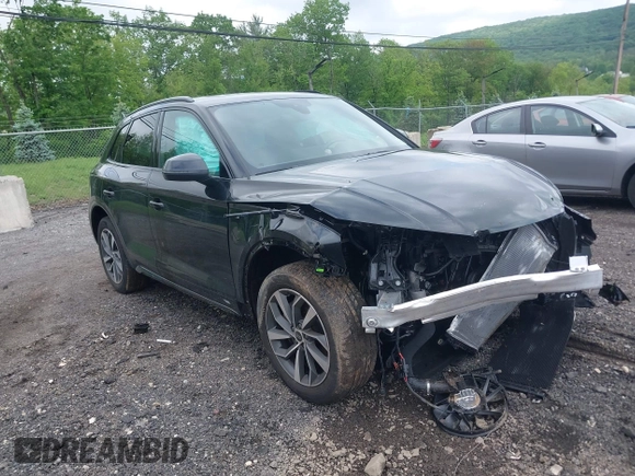 2024 Audi Q5 S line Premium with VIN WA1GAAFY9R2108000, listed as a IAAI auction lot 42275990 with 9,392 mi miles and . Bid and sale history available at DreamBid. Image 1.