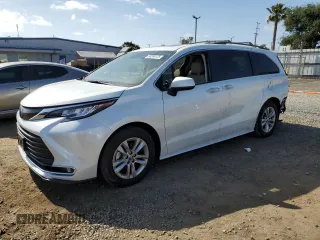 2022 Toyota Sienna XLE с VIN 5TDJSKFC0NS064491, выставлен на аукционе Copart как лот 54268125 с пробегом 20 097 миль миль и Списание • Salvage title. История ставок и продаж доступна на DreamBid. Изображение 1.