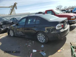 2007 BMW 3 Series 328i with VIN WBAVA37557NL12699, listed as a Copart auction lot 46258735 with 173,338 mi miles and Salvage title. Bid and sale history available at DreamBid. Image 2.