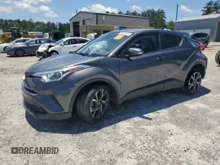 2019 Toyota C-HR XLE z VIN NMTKHMBX8KR098289, wystawiony jako Copart lot #57086045 z przebiegiem 47 804 mil mil oraz Czysty tytuł • Clean title. Historia ofert i sprzedaży dostępna na DreamBid. Obrazek 1.