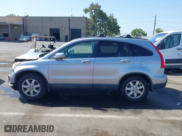2007 Honda CR-V EX-L z VIN JHLRE38797C073861, wystawiony jako IAAI lot #42197139 z przebiegiem 284 164 mil mil oraz . Historia ofert i sprzedaży dostępna na DreamBid. Obrazek 14.